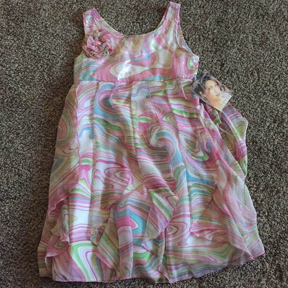Girls dress